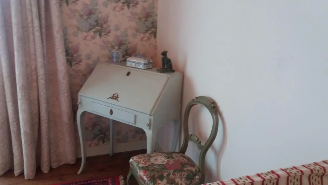 La Petite Maison Bleue Taden Holiday home