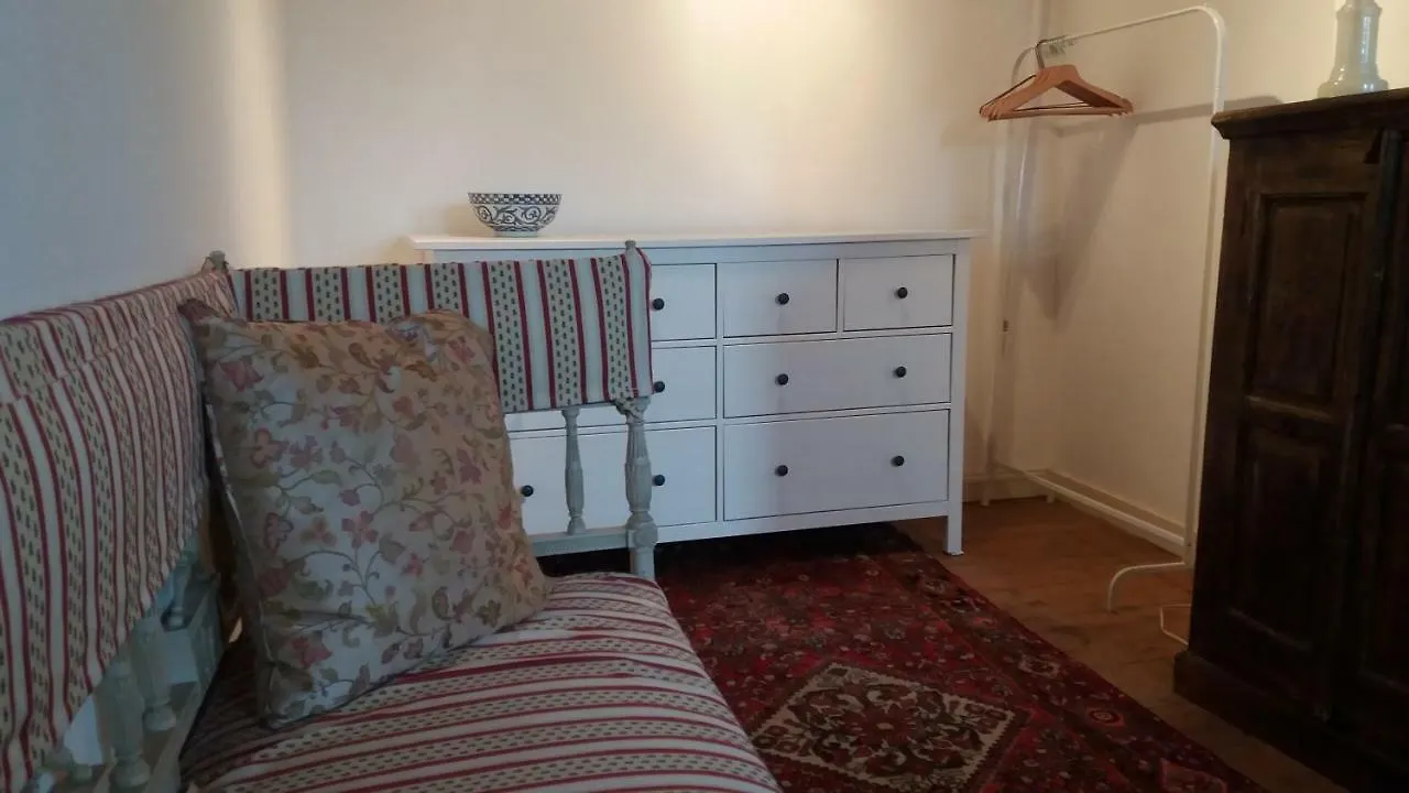 La Petite Maison Bleue Taden